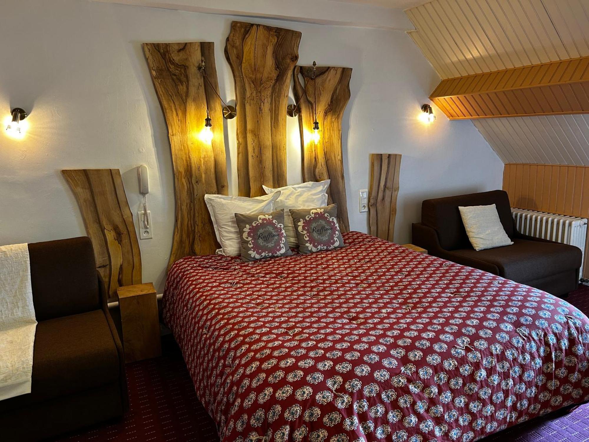 Au Soleil d'Or Hotel Pontaubert Eksteriør billede
